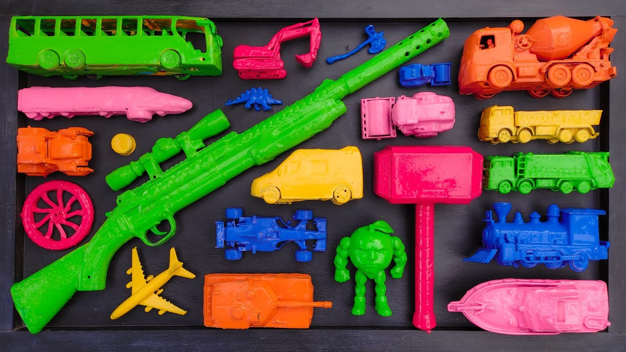 Membersihkan Mainan Mobil Balap, Bus Telolet, Kereta Api, Tank Baja, Tracktor, Pesawat, Excavator