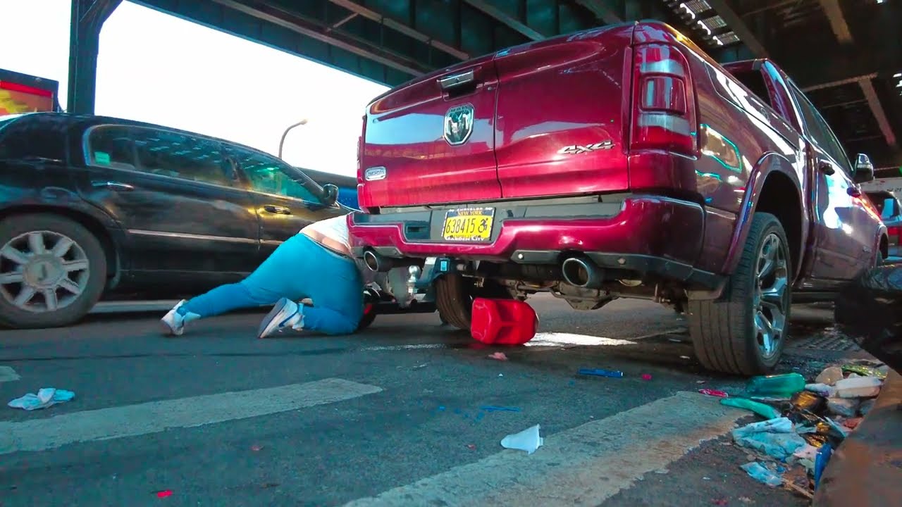 Roosevelt Avenue, Queens. 