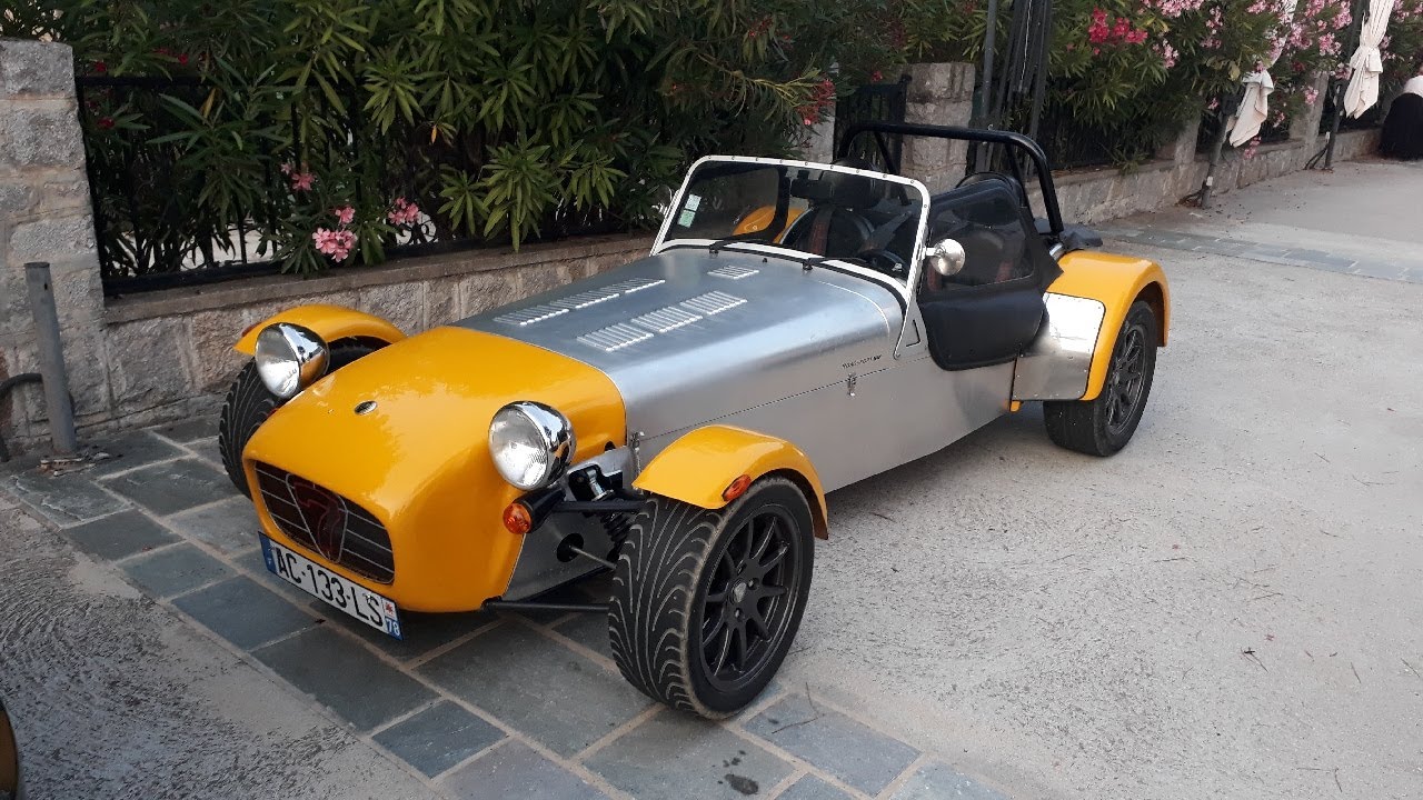 Petite balade en Caterham au départ de Porticcio