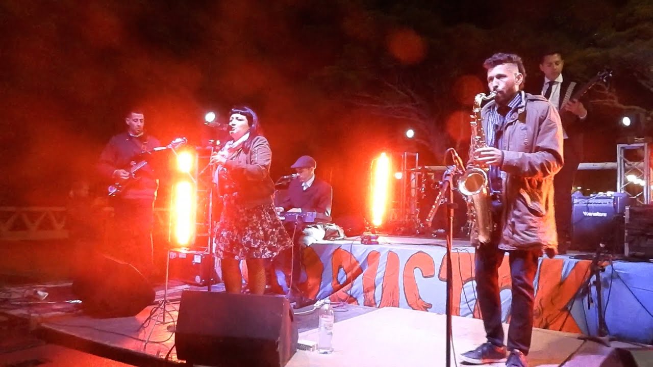 Arbustok 2025 -#20- Amateurians - One Ska, One Ounce of Weed, One Beer