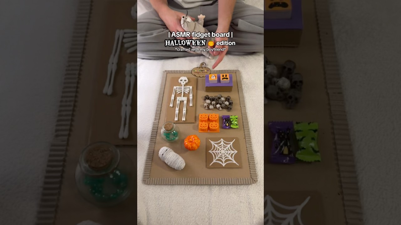 Halloween edition🎃🕸️ #fidgetboard #triggerboard #asmrtriggers #asmrforsleep #asmr