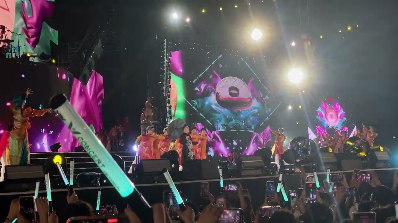 Bắc Bling tại V concert 9/8