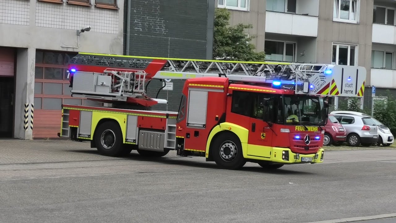 [Neue DLK 23/12] Einsatzfahrten Berufsfeuerwehr + Rettungsdienst Herne FuRW 1