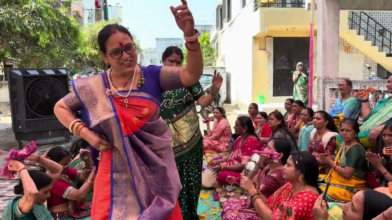 લખેલું છે 🌷નવા નવા ભજન 🌷ફક્ત🌷અમારી ચેનલ 6352384137