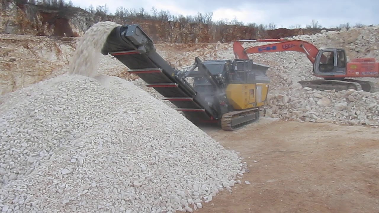 Rubble Master RM 100GO!  Impact Crusher