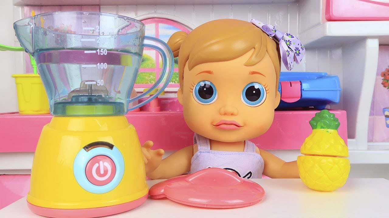 BABY WOW ANALU FAZ COMIDINHAS PARA O PIQUENIQUE - LillyToy Tv