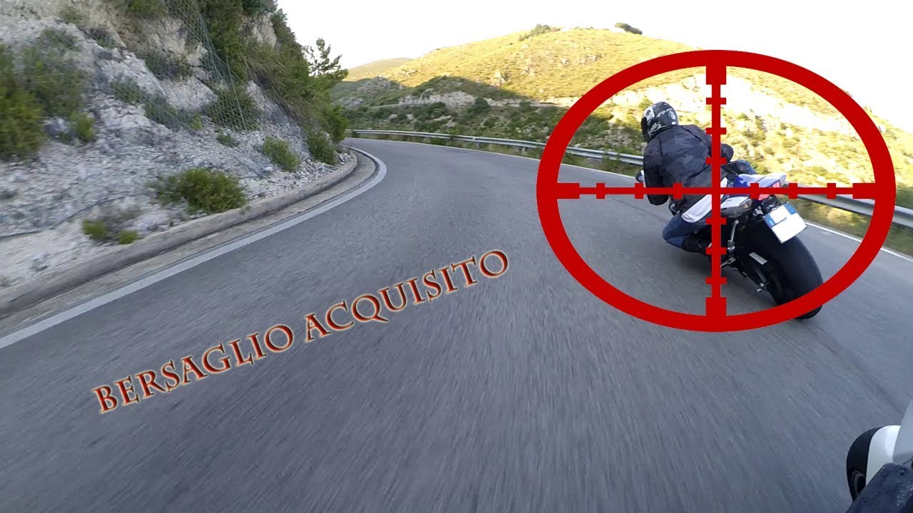 Ducati Monster 696 vs Suzuki Gsx-R 750 | Proviamo il Monster