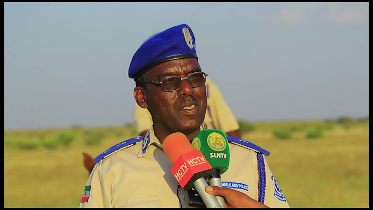 Taliyaha Ciidanka Booliska Somaliland Oo Xadhiga Ka Jaray Fardo loo Tababaray Ciidanka Booliska JSL