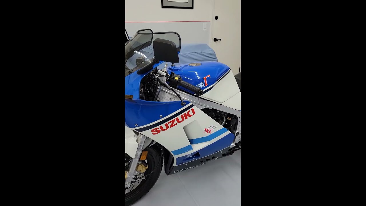 RG500 Tank Restoration Timelapse