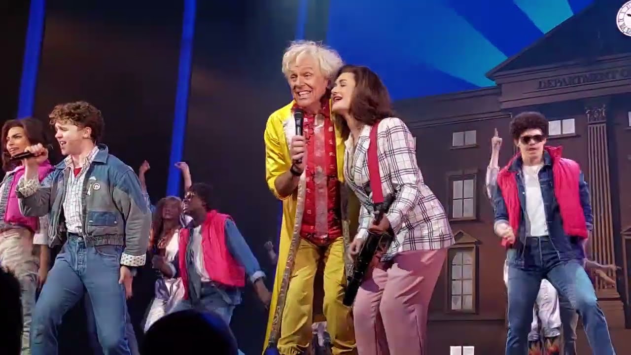 BACK TO THE FUTURE musical with Brian Conley (curtain call) - Adelphi Theatre - 2025. september