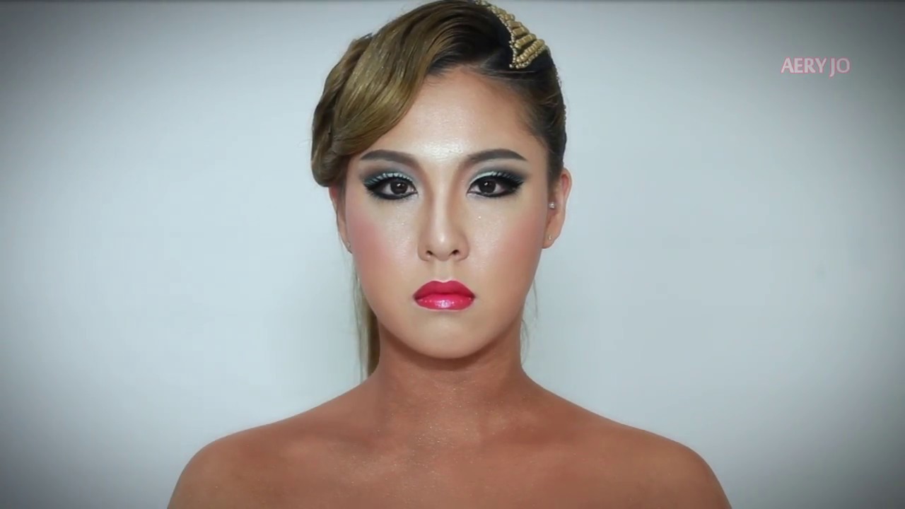 Aery Jo Dance Tanning Make Up Instruction