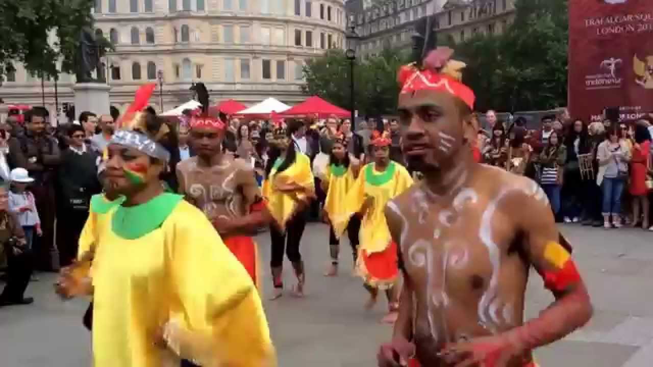 Tari Yospan at Trafalgar Square - London