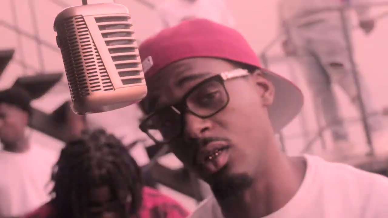 YounginSoSleaze - Intro Feat. Xgee (Official Music Video)
