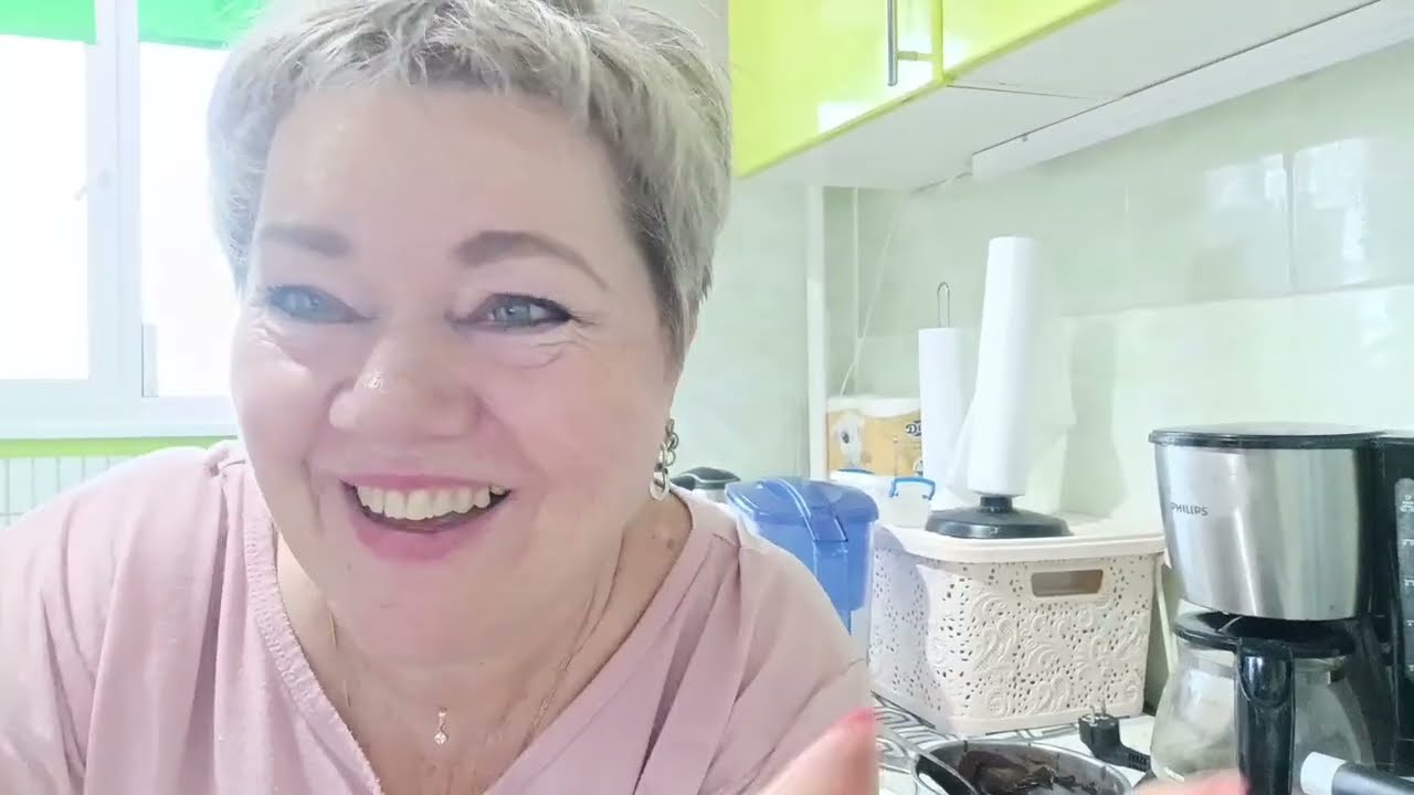 Кекс на варенье,к чаю,быстро, вкусно,не дорого. 
