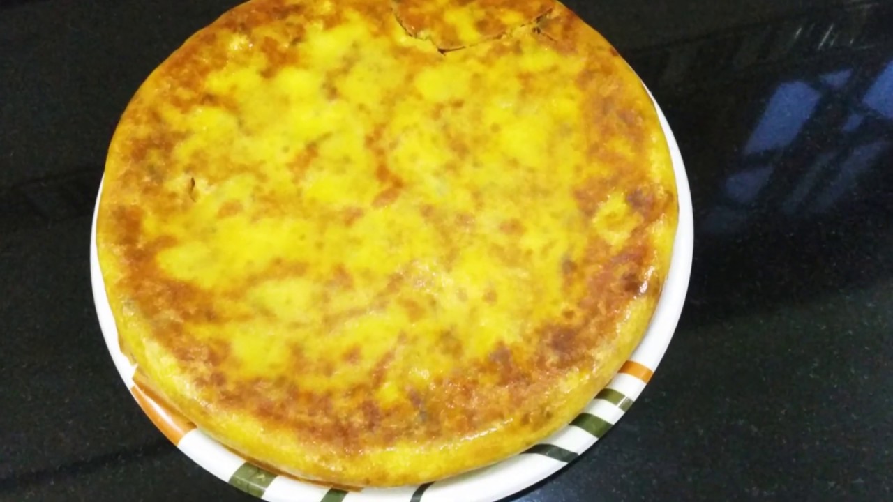 Albasra Poli /yummy breakfast /spicy breakfast  
Bhatkally's Taste..22