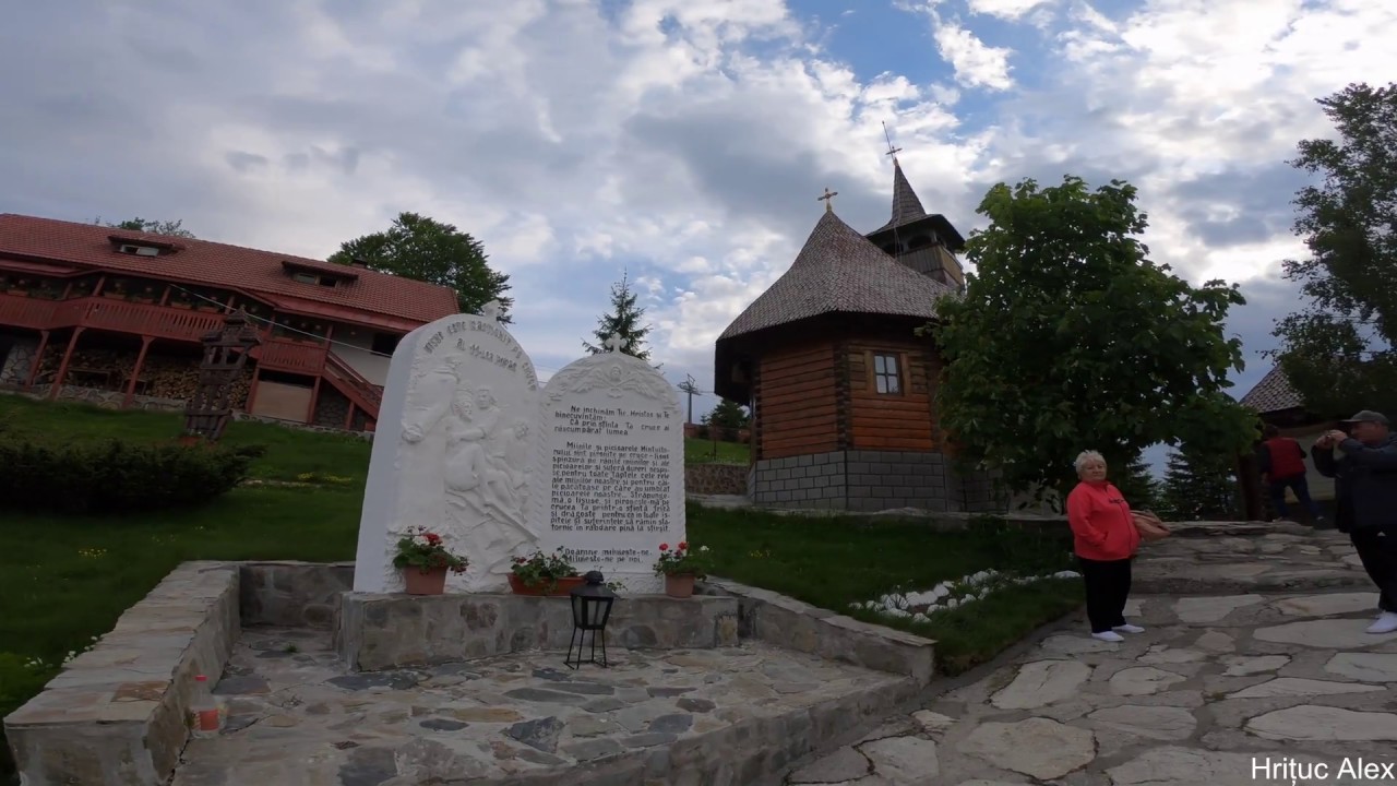 Schitul Straja