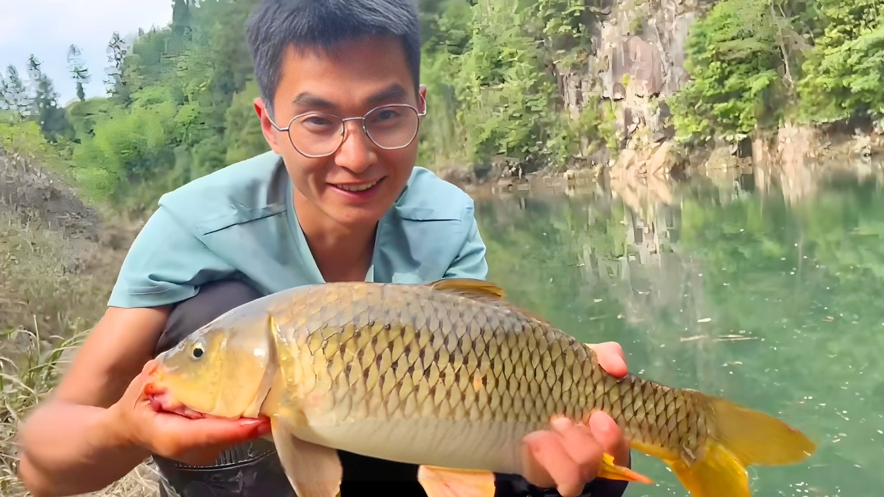 探钓水库垂钓巨物！第一口就上百斤金黄大鲤鱼，今天是满载而归了！【小宋野钓】