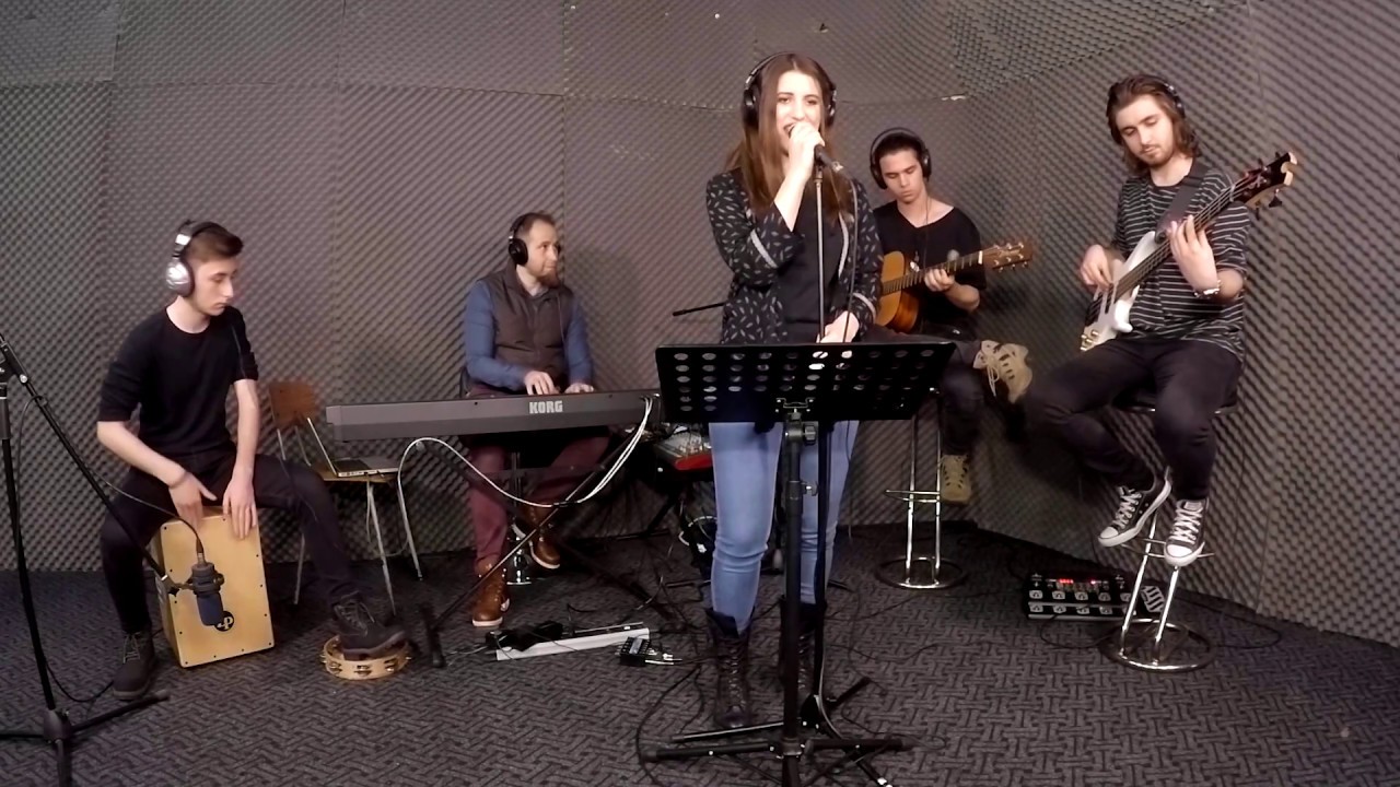Around the world - Kings of Leon (Frisky Grooves Cover)