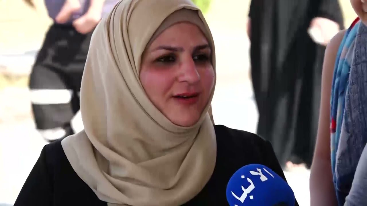 جولة بين العوائل الوافده الى المدينة السياحية في الحبانية في محافظة الانبار
