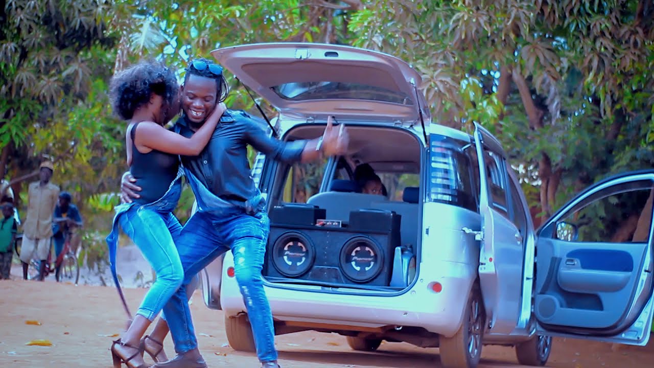Namagoa Feat Jenny - Azar  ( Official video ) By Magnesio  1080p