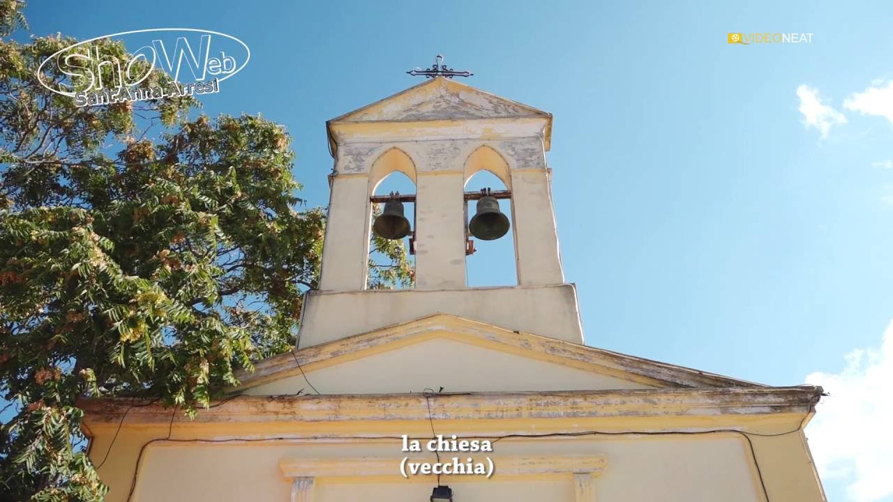 SANT'ANNA ARRESI: LE CHIESE