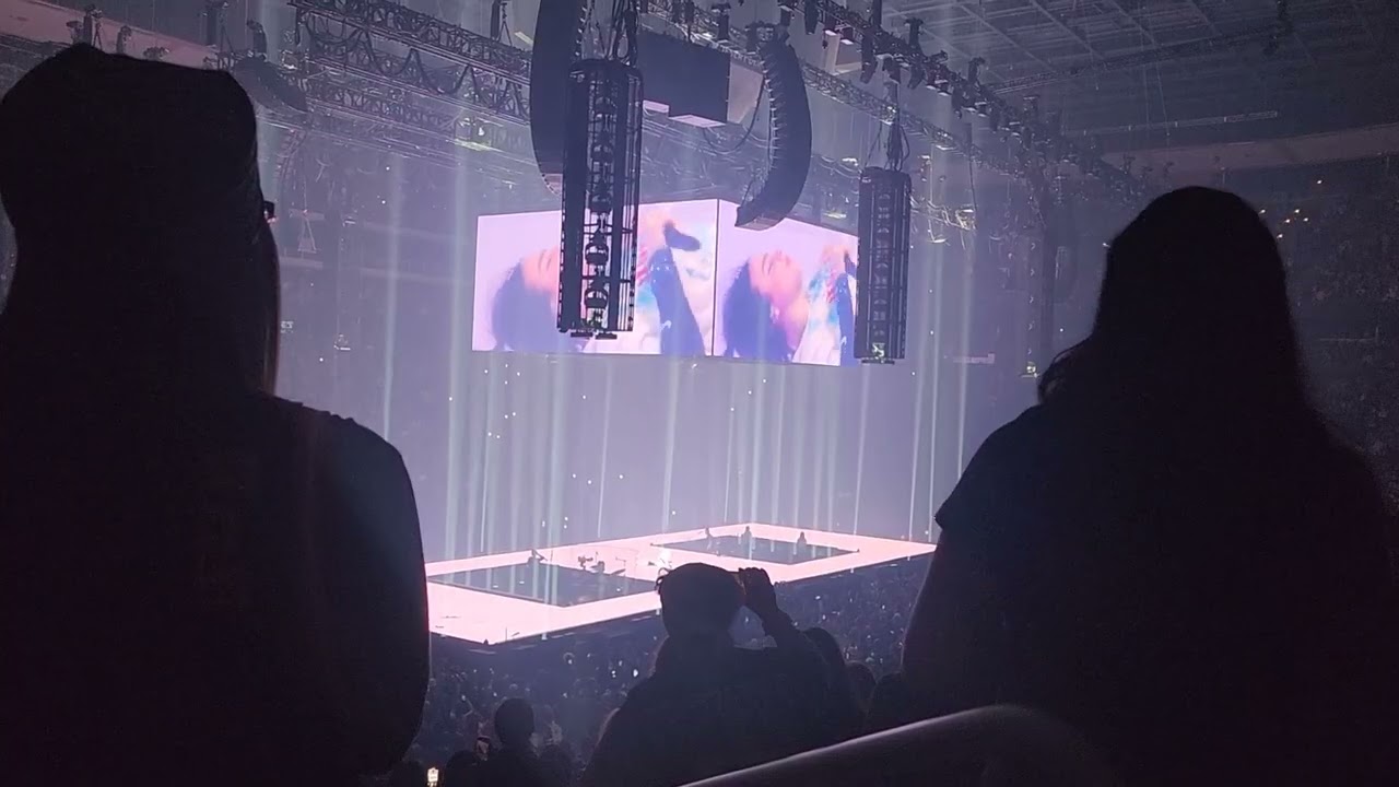 Billie Eilish HMHAS Glendale 3