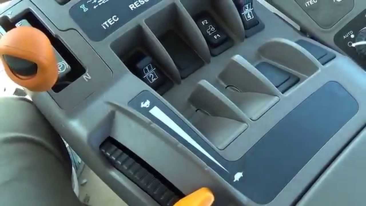 4/22/14  560hp John Deere 9560R scraper tractor walkaround