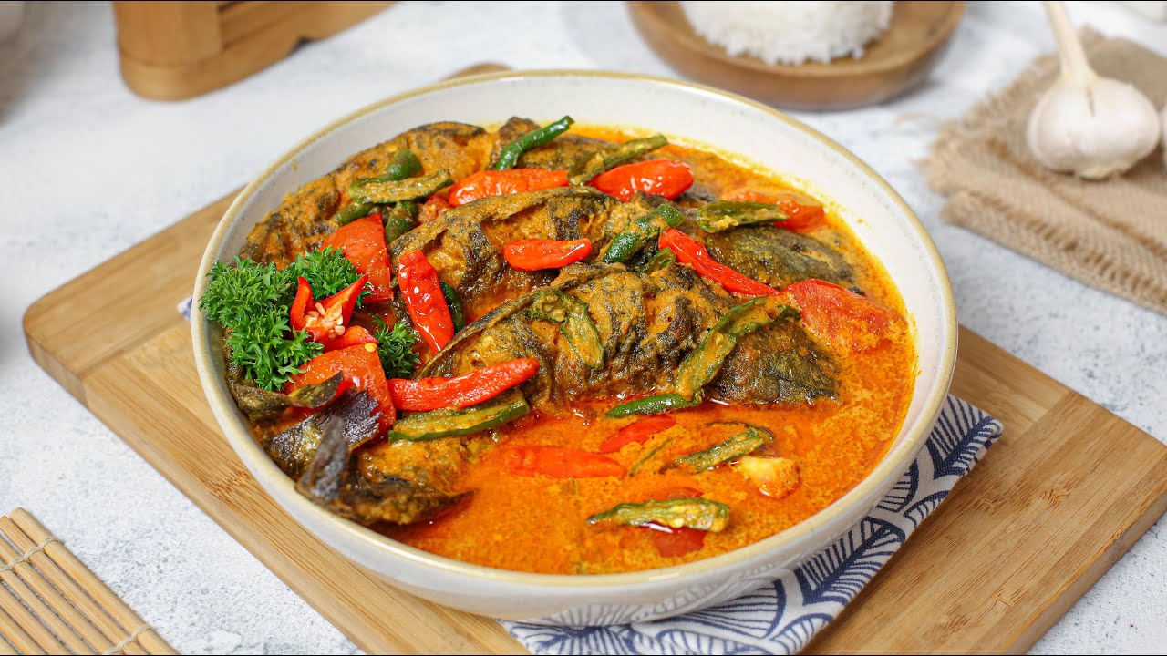 MAKANAN KHAS JOGJA YANG PEDAS DAN ENAK - Mangut Lele