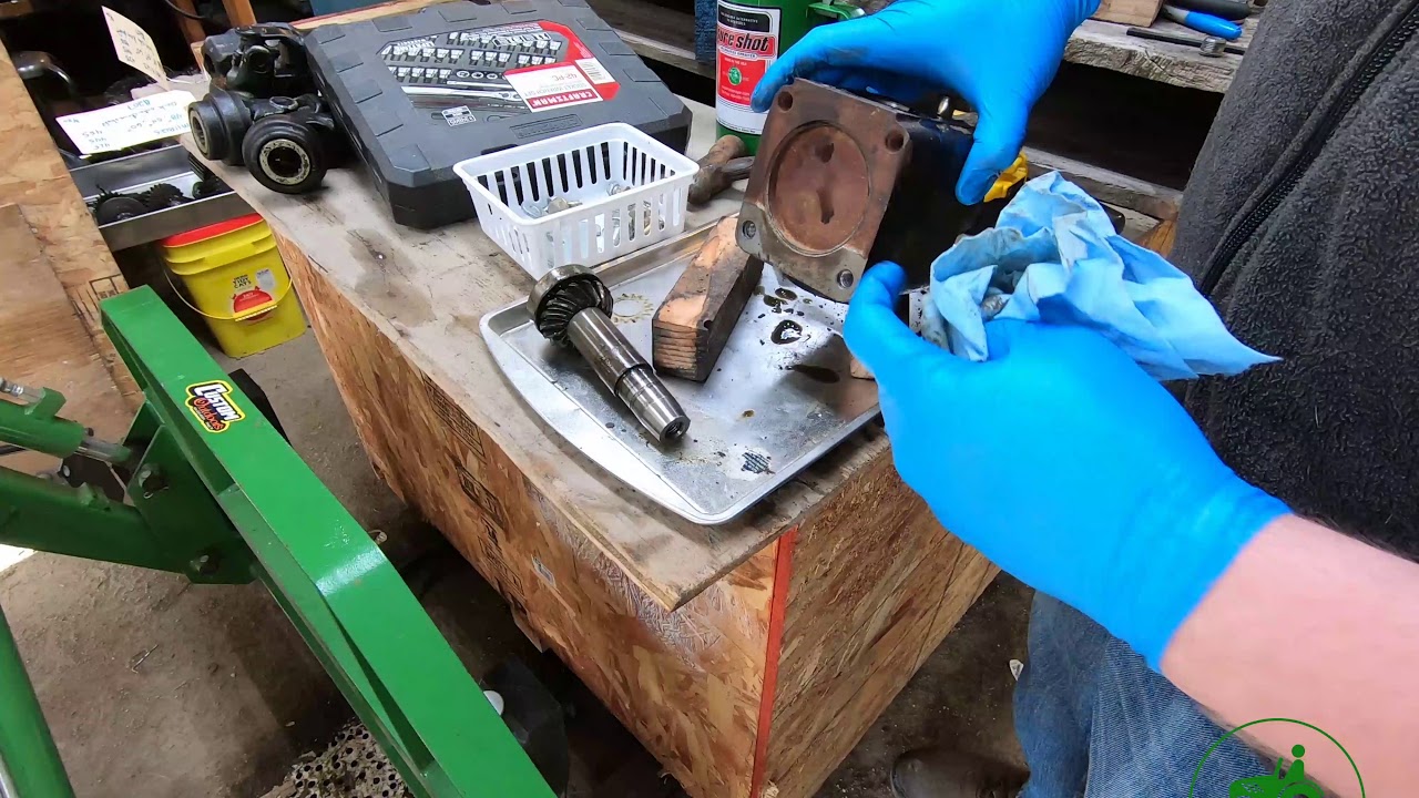 Ремонт коробки передач John Deere Deck Gear Box — возможно