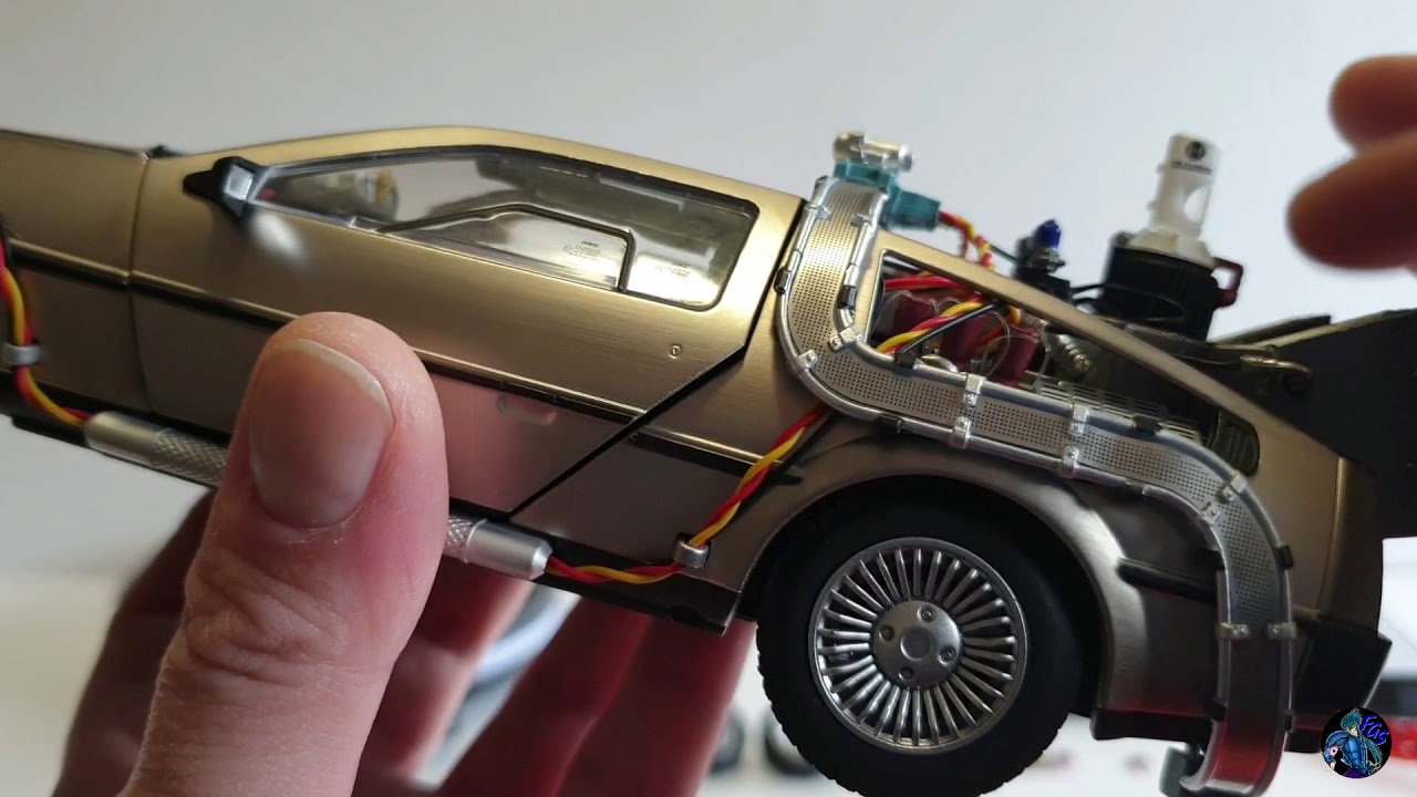Review de FeNrYyR: Delorean Volante Kids Logic