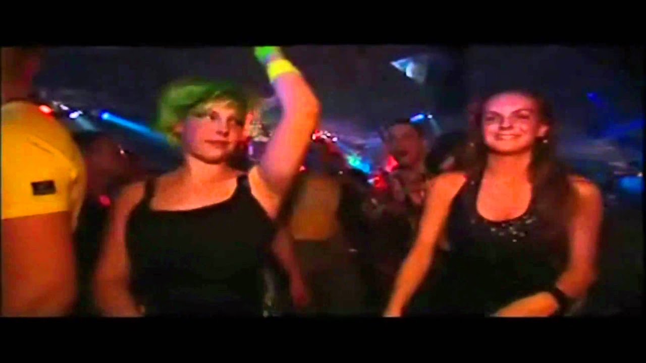 In Qontrol 2004 - Lady Tom