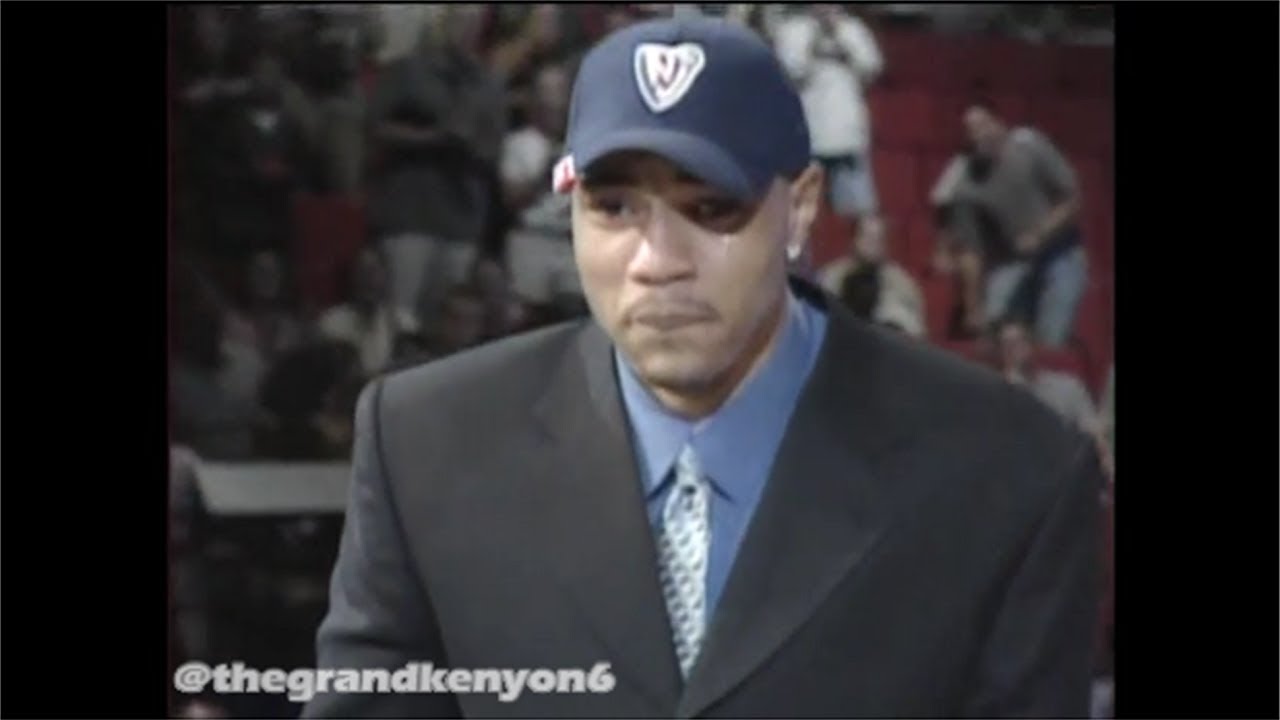 Kenyon Martin selected #1 overall by New Jersey in 2000 draft (ABC flashback)