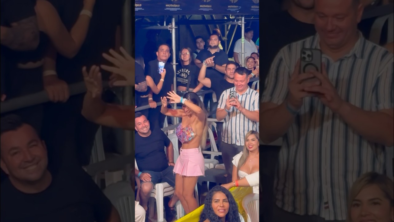 La canci&oacute;n de las mujeres &ldquo;La Parafernalia&rdquo; en el Festival Vallenato