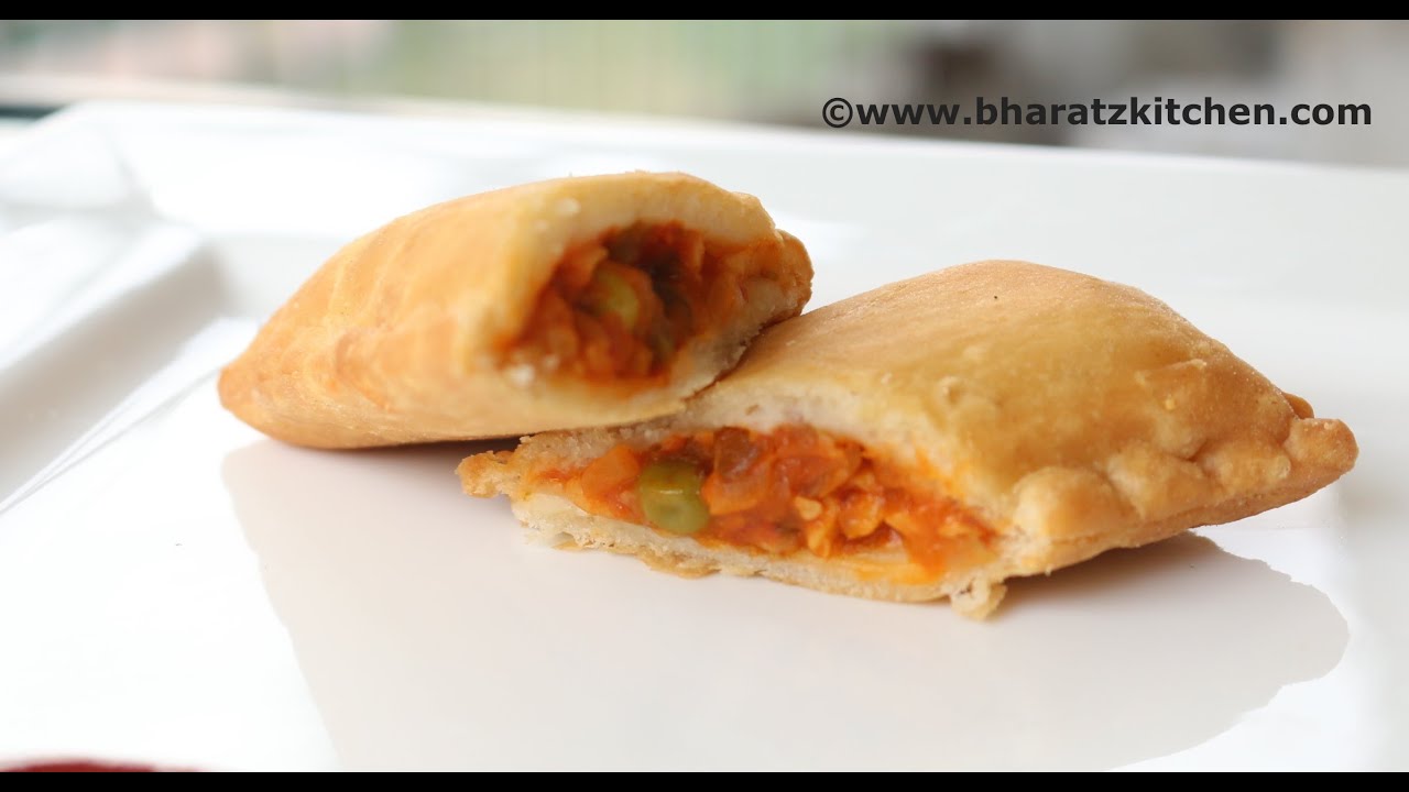 MCDONALDS PIZZA MCPUFF | PIZZA PUFFS - recipe by bharatzkitchen