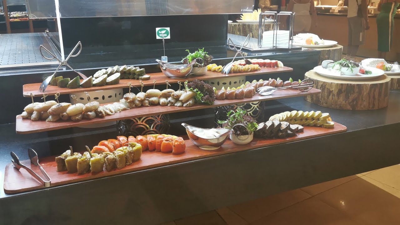 Aska Lara resort&spa lunch buffet in Antalya 9/2/2024.