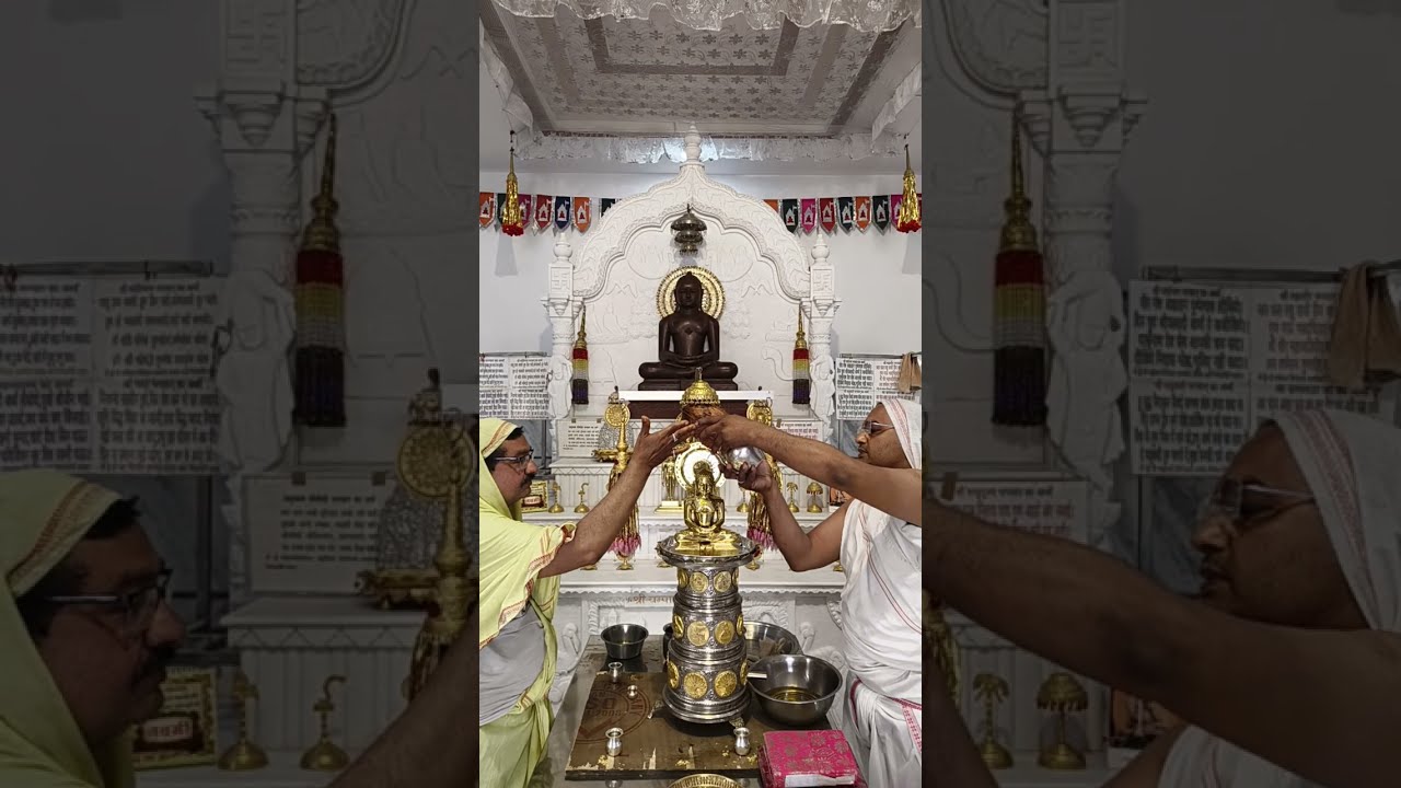 प्रतिदिन अभिषेक is live! Shri 1008 Shri vasupujya jinalay Srinagar colony mandleshwar 10.02.2026