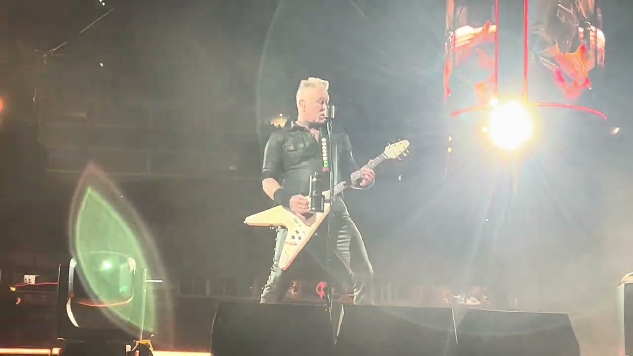 Metallica - Whiplash / For whom the bell tolls (Live at Nashville 5/3/2025)