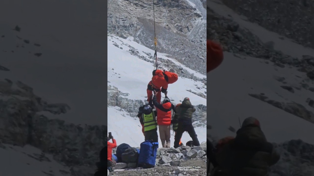 Long line Rescue dead body on Mount Everest #mountain #mounteverest #himalayas #shorts