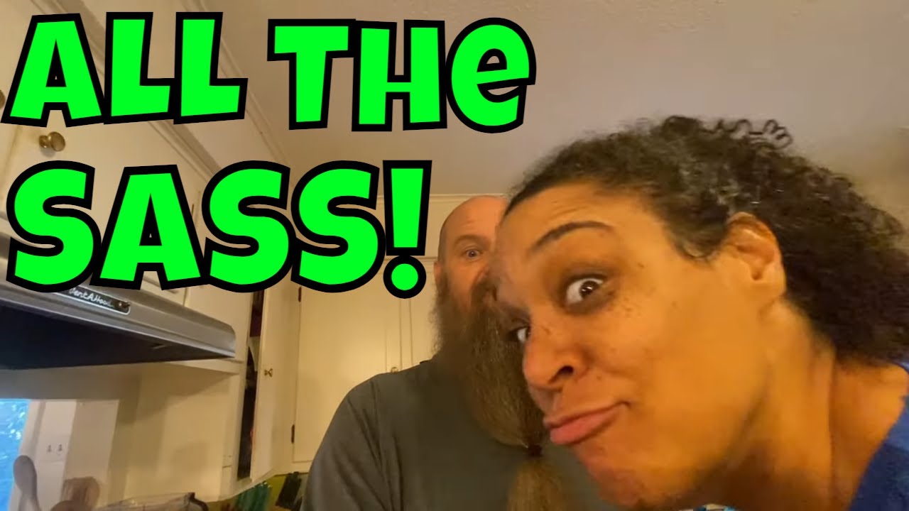 9/18/21 Texas Life Vlog! SLOW Internet life, All the Dogs, and Writing Rock Guitar Solos!