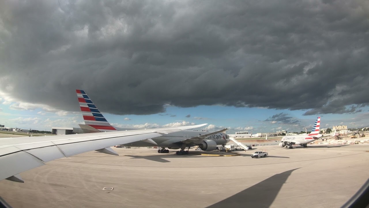 American Airlines Boeing 787-8 Miami-Philadelphia (MIA-PHL) Departure (10/2022)(4K)