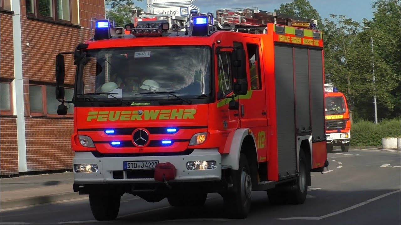 [Feuer in Schulgebäude] Einsatzfahrten Feuerwehr + SEG Stade zu Alarmübung