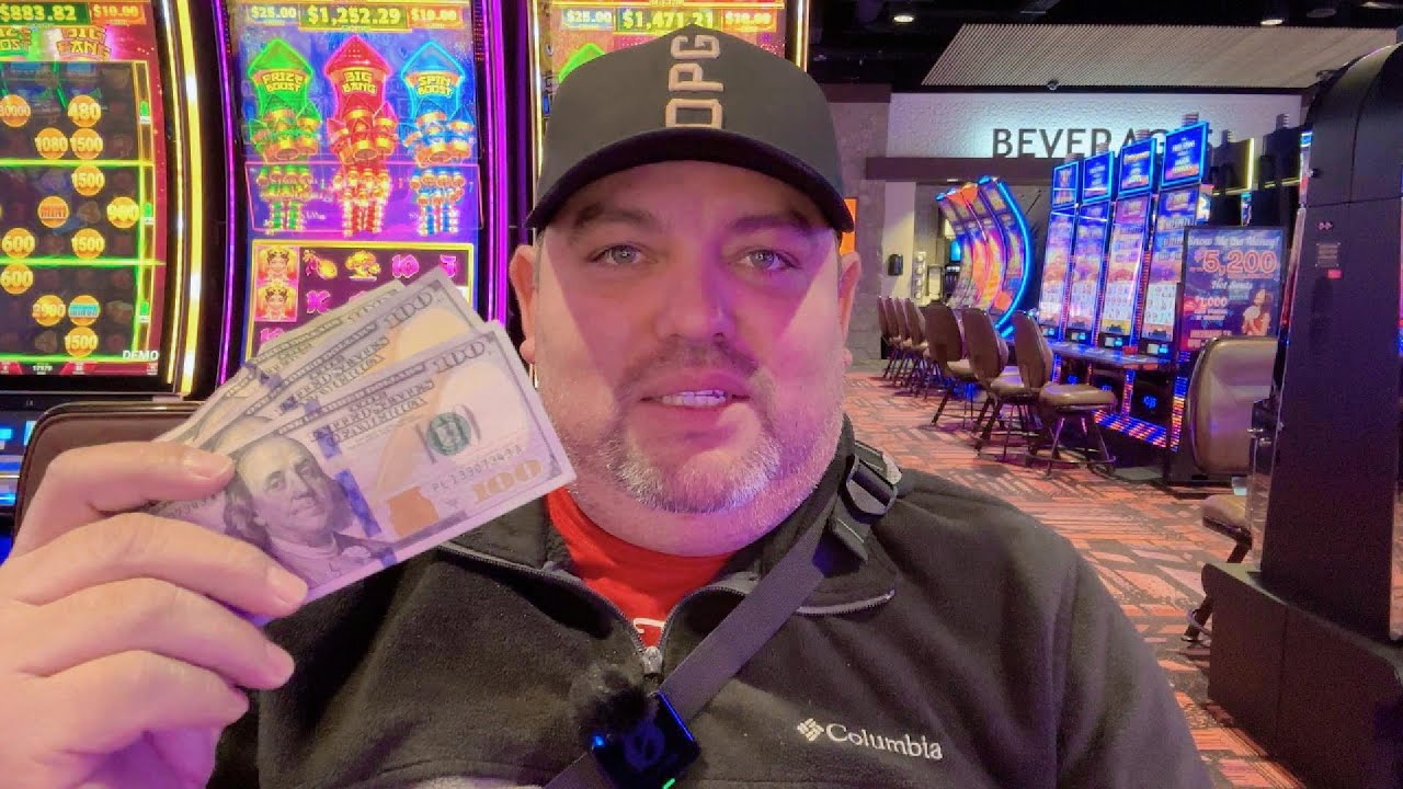 Le Puse $600 Dolares En Estas 2 Maquinas Del Casino.🎰