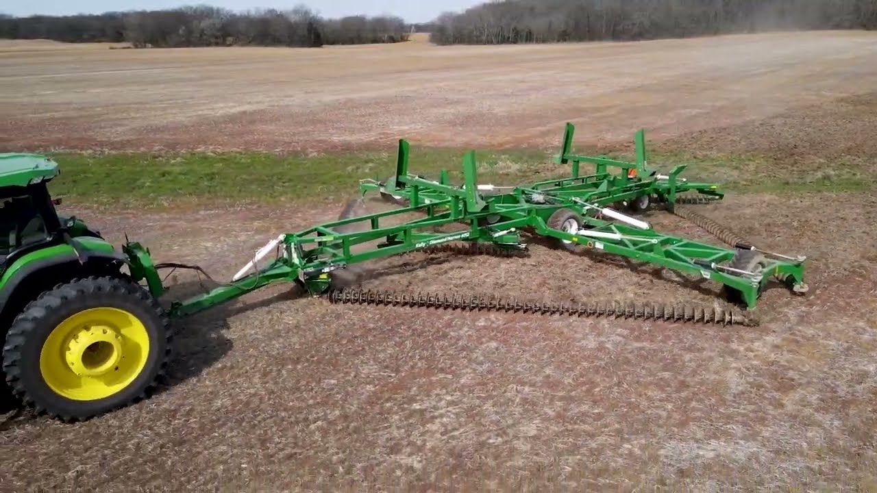 Diamantový podmítač KELLY model 4012 - zpracování strniště