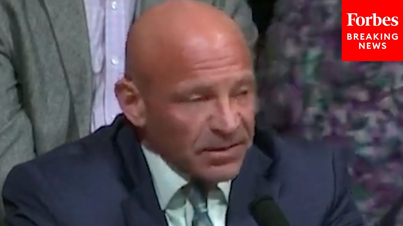 BOMBSHELL CLAIM: Ex-Chief Patrol Agent Claims He Was Told Not To Release Info On Border Crossers