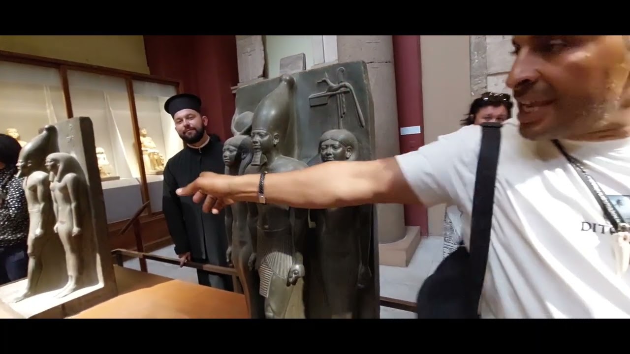 DE LA PIRAMIDE LA MUZEUL CIVILIZATIEI EGIPTENE 