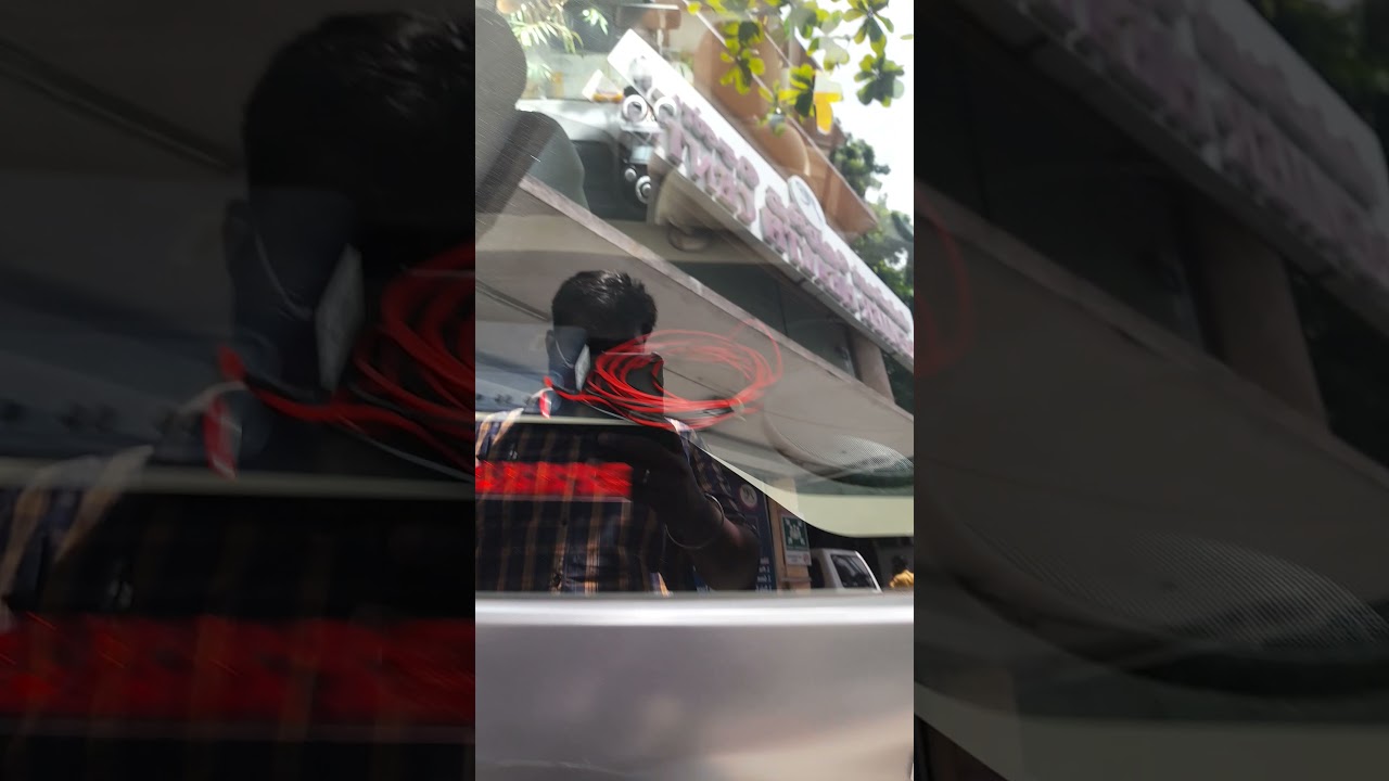 #evcar #solar  #mahindra  Mahindra e2oplus car found with solar option in chennai...
