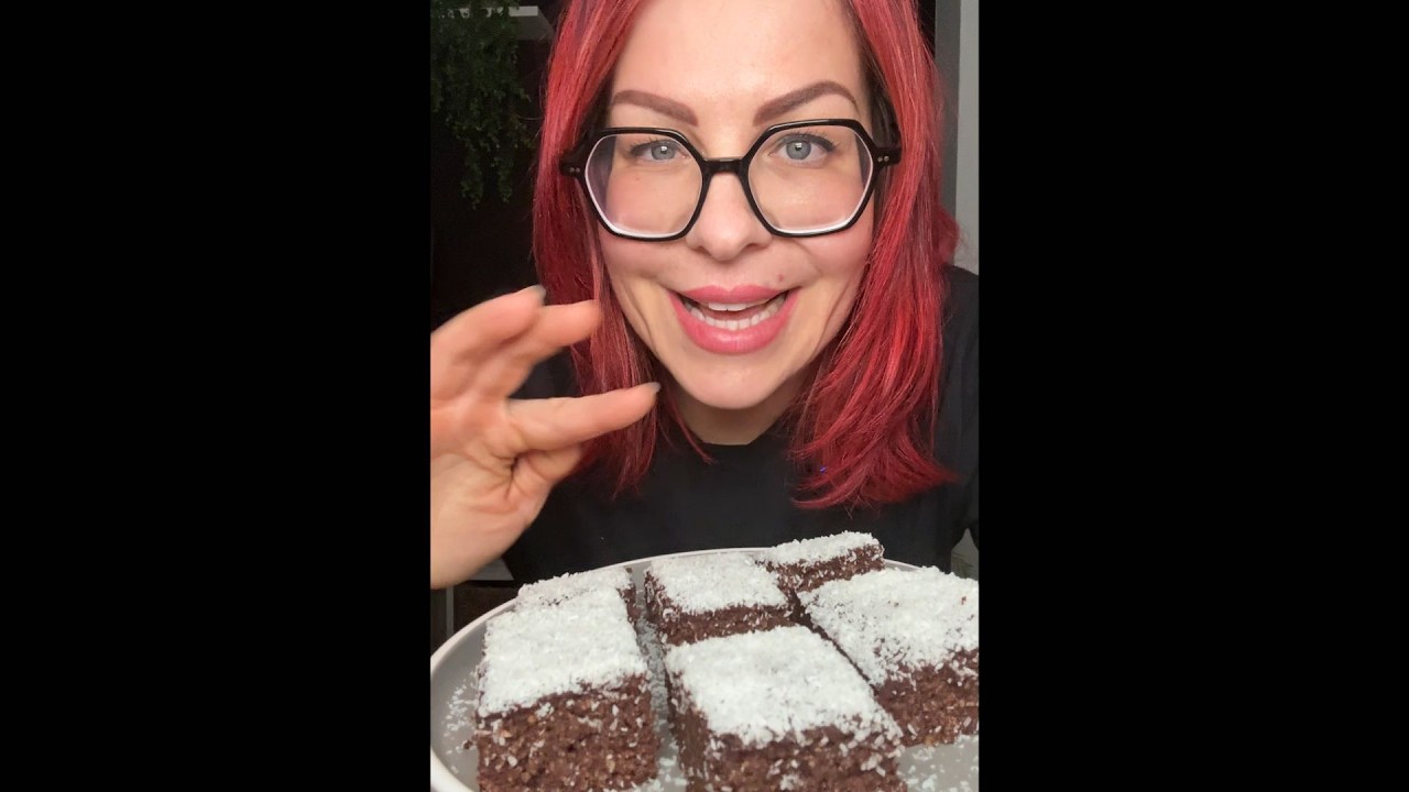 Schneller Saftiger Low-Carb Schoko-Kokos Snack Cake #kuchen #rezept #lowcarb