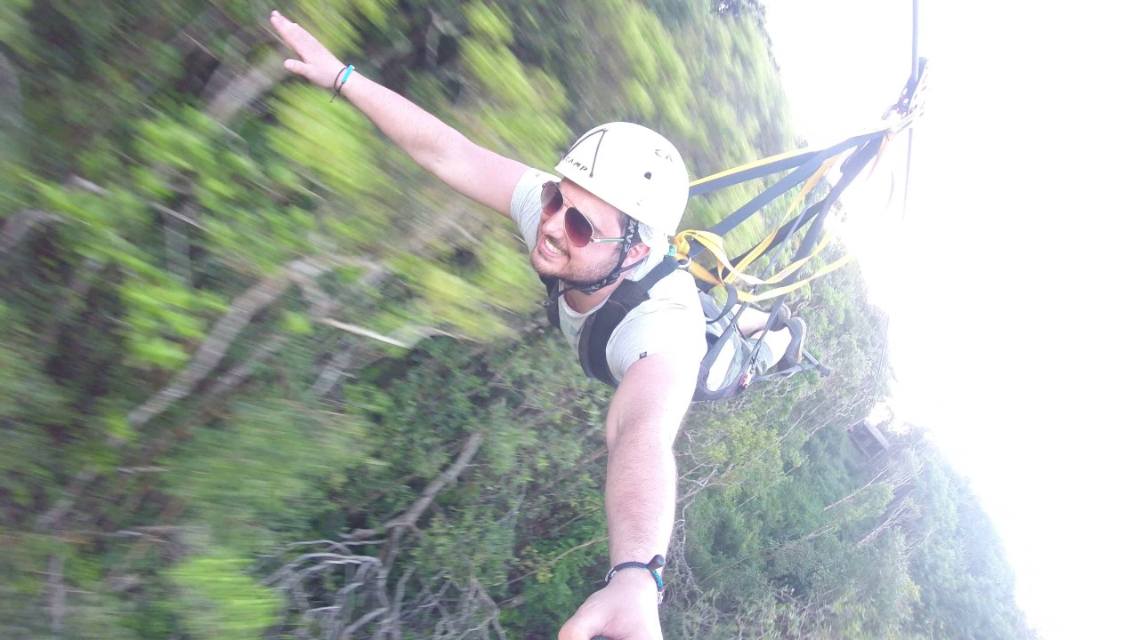 1500 m zipline la Vallee des Couleurs Mauritius