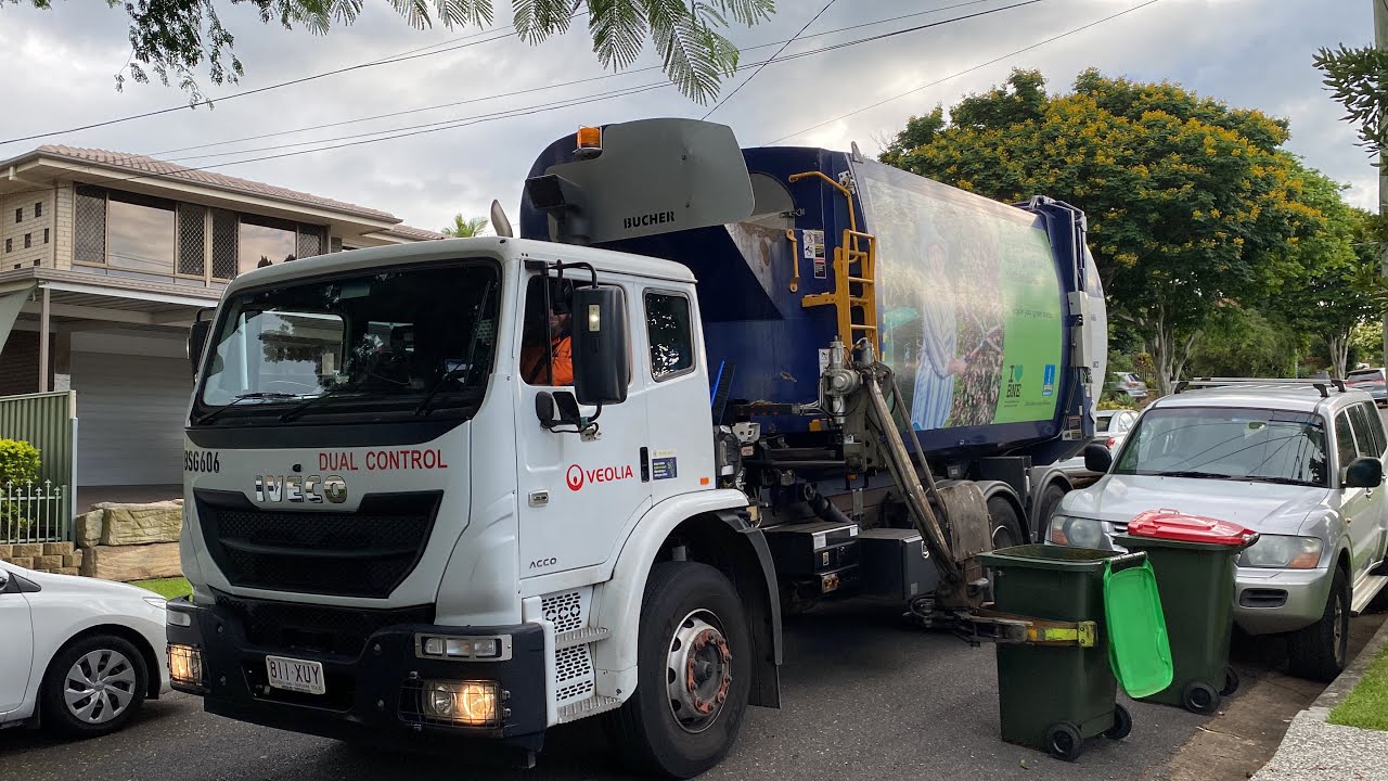 Brisbane green waste brand new Veolia signage