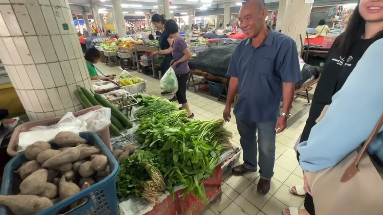 Awal Pagi Jalan Di Market Serian// Lihat Banyak Jualan Sayur Kampung 